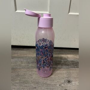 Tupperware Vera Bradley Pink Cloud Vine Multi Floral water bottle BPA Free